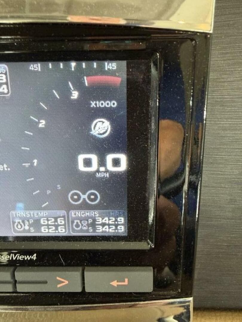 2017 Sea Ray 400 Sundancer