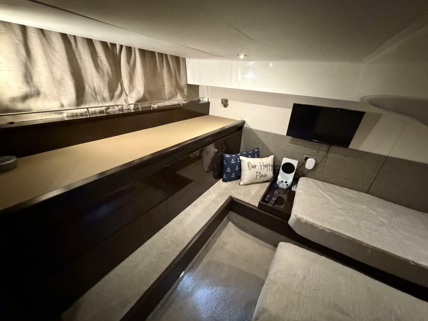 2017 Sea Ray 400 Sundancer