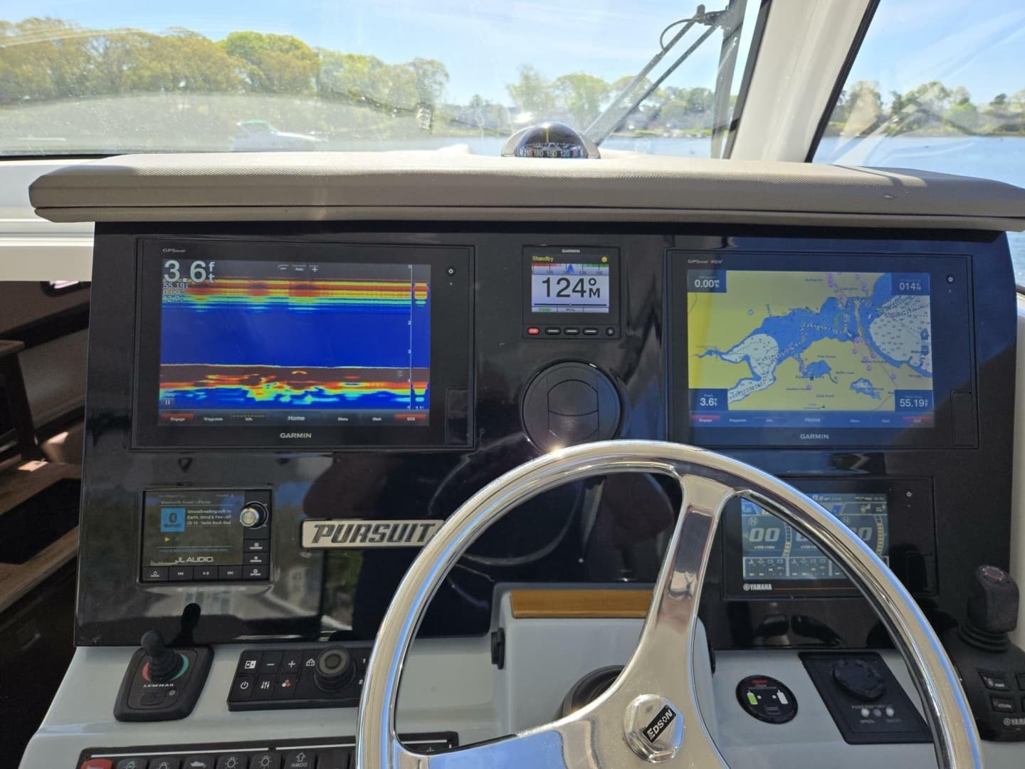 2019 Pursuit 355 Offshore