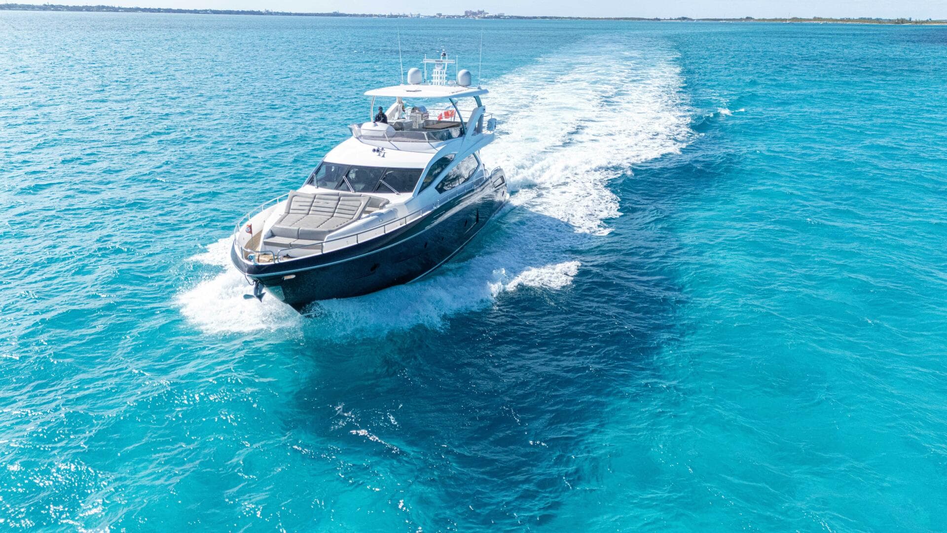 2016 Sunseeker 75 Yacht