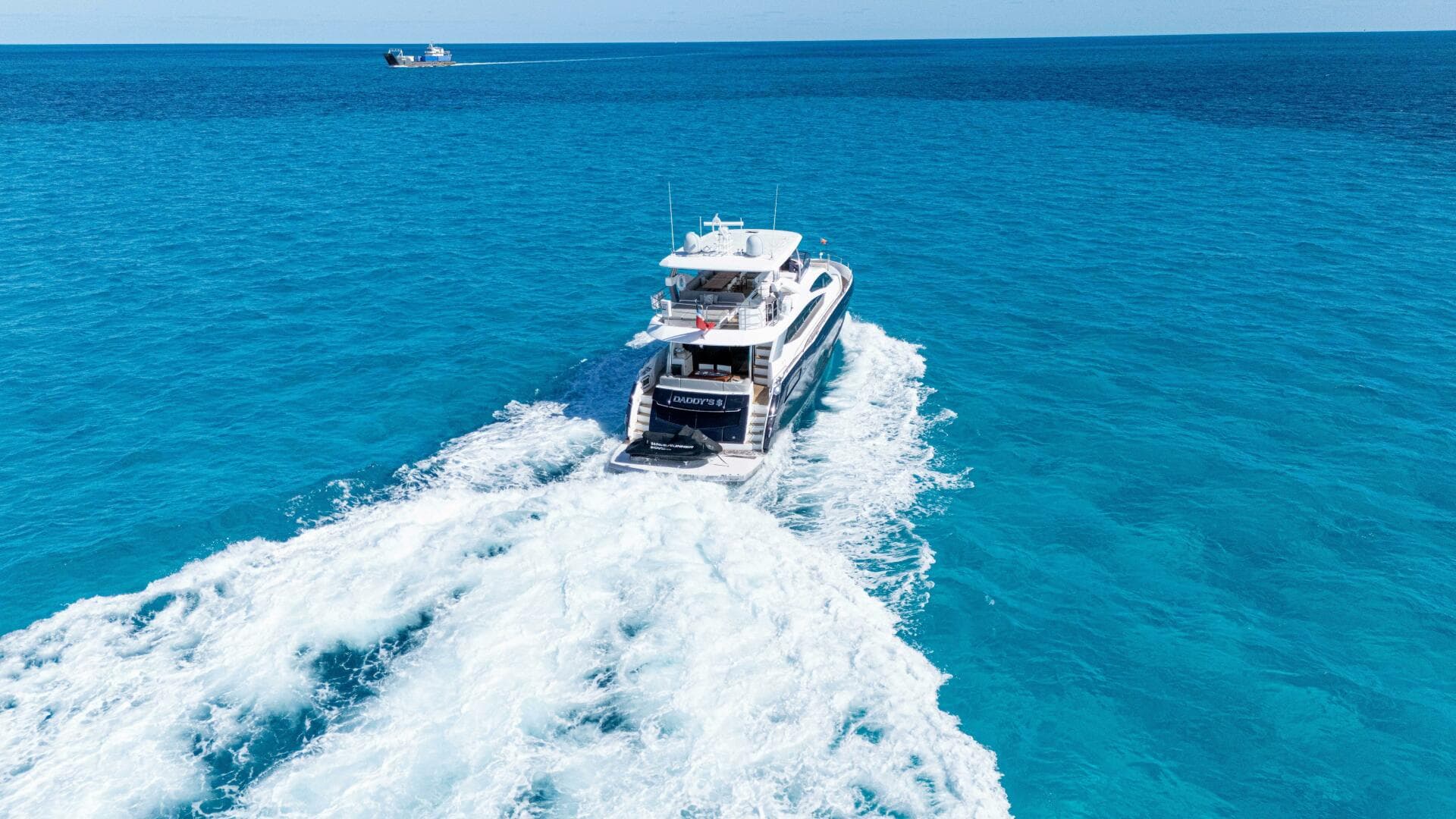 2016 Sunseeker 75 Yacht