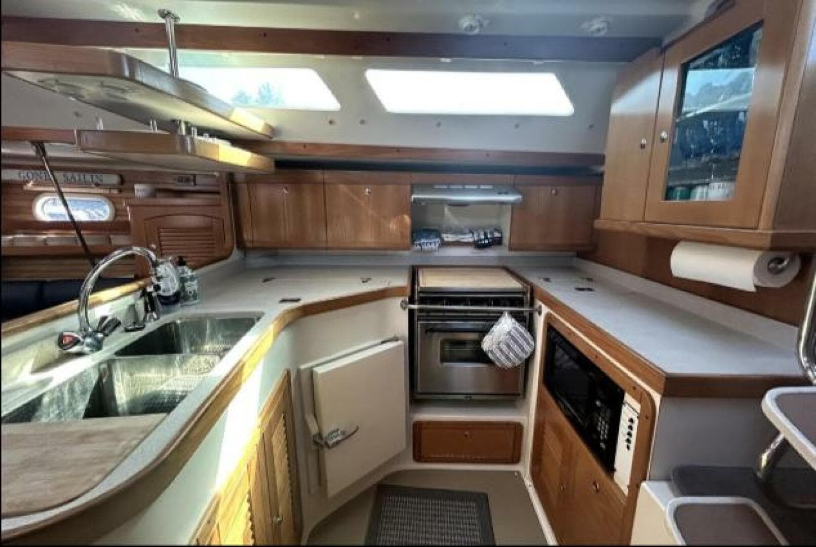 2004 Catalina 400