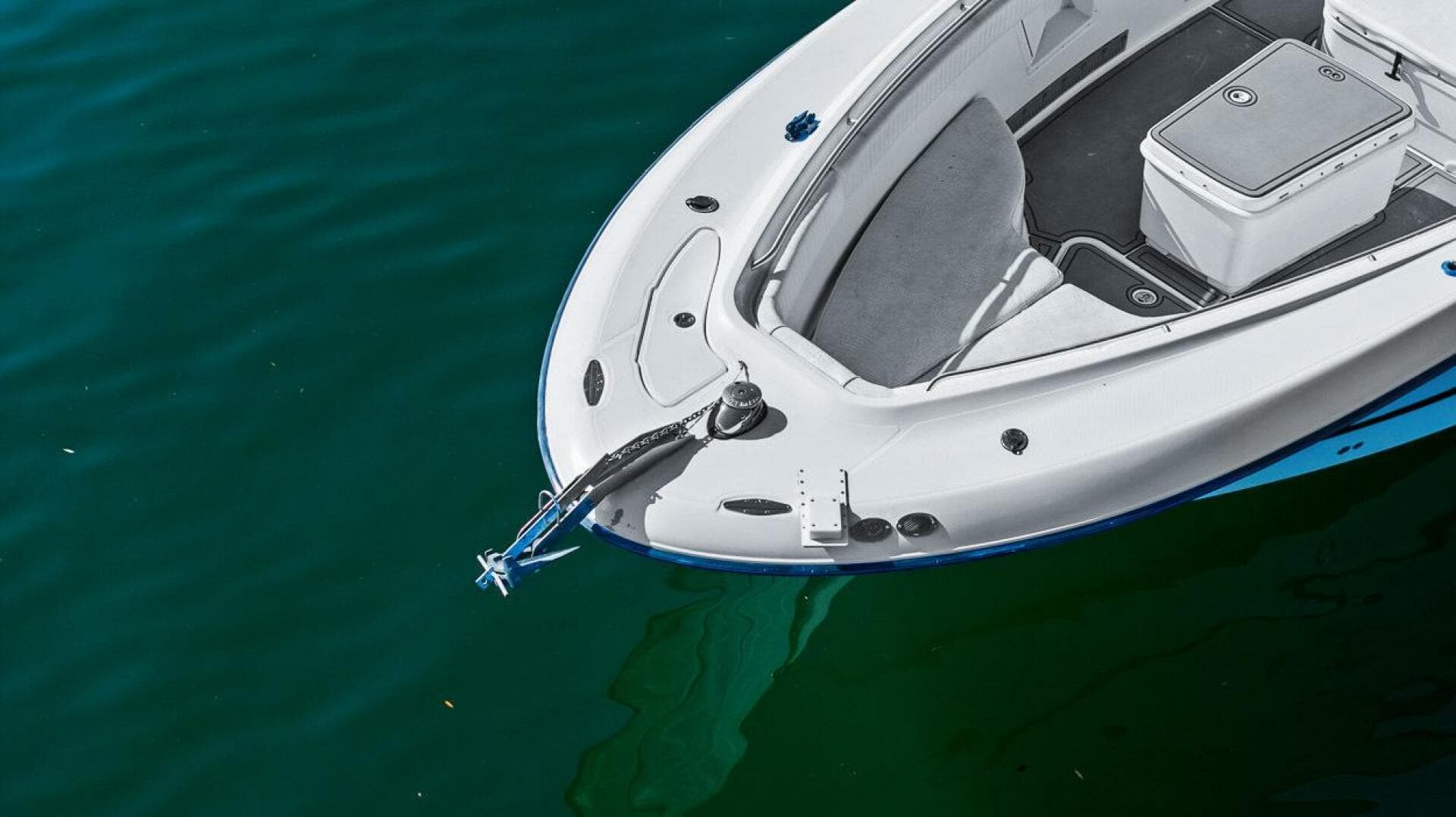 2004 Hydra-Sports Vector 3300 CC