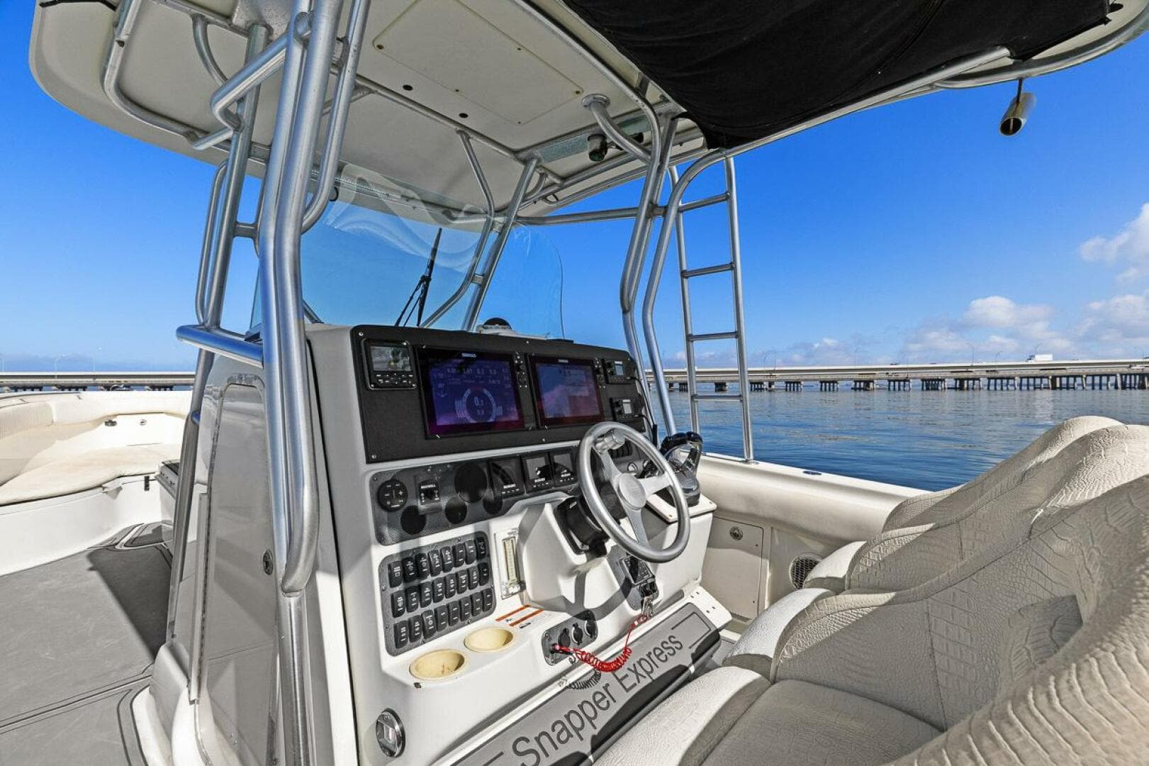 2004 Hydra-Sports Vector 3300 CC