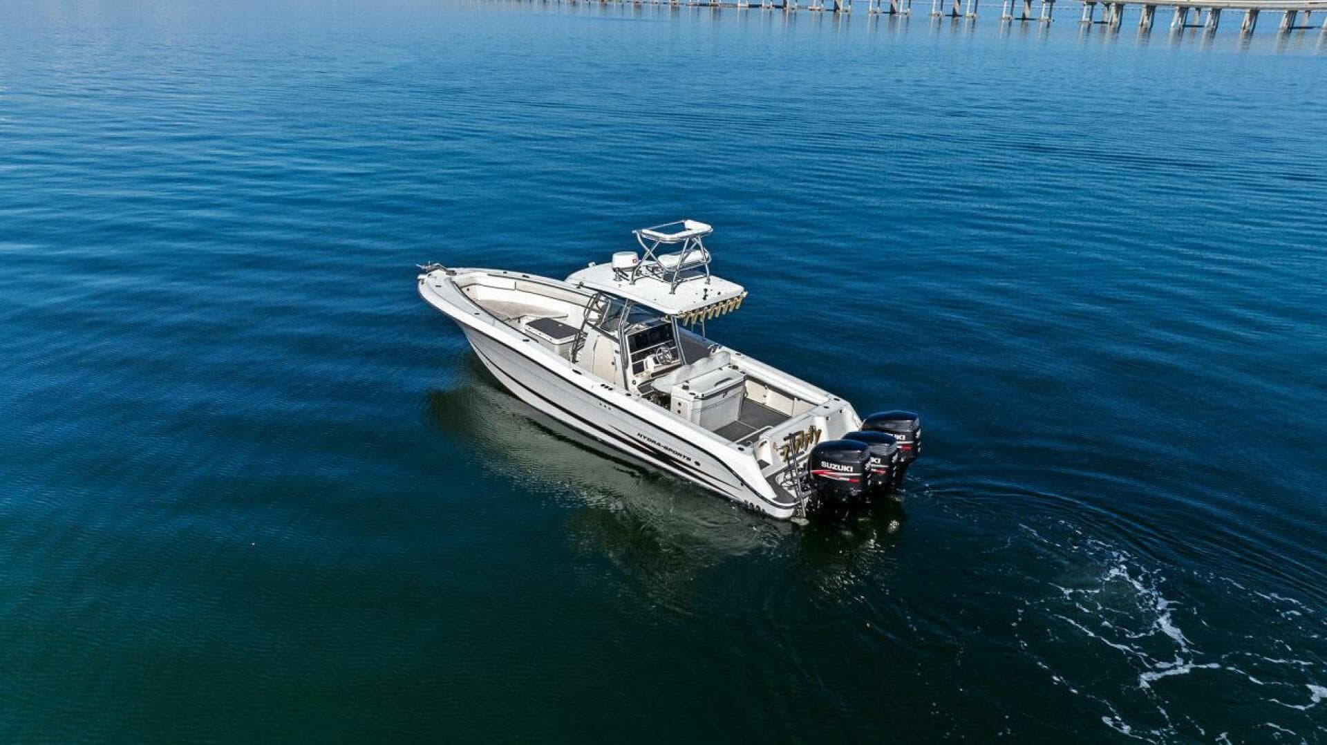 2004 Hydra-Sports Vector 3300 CC