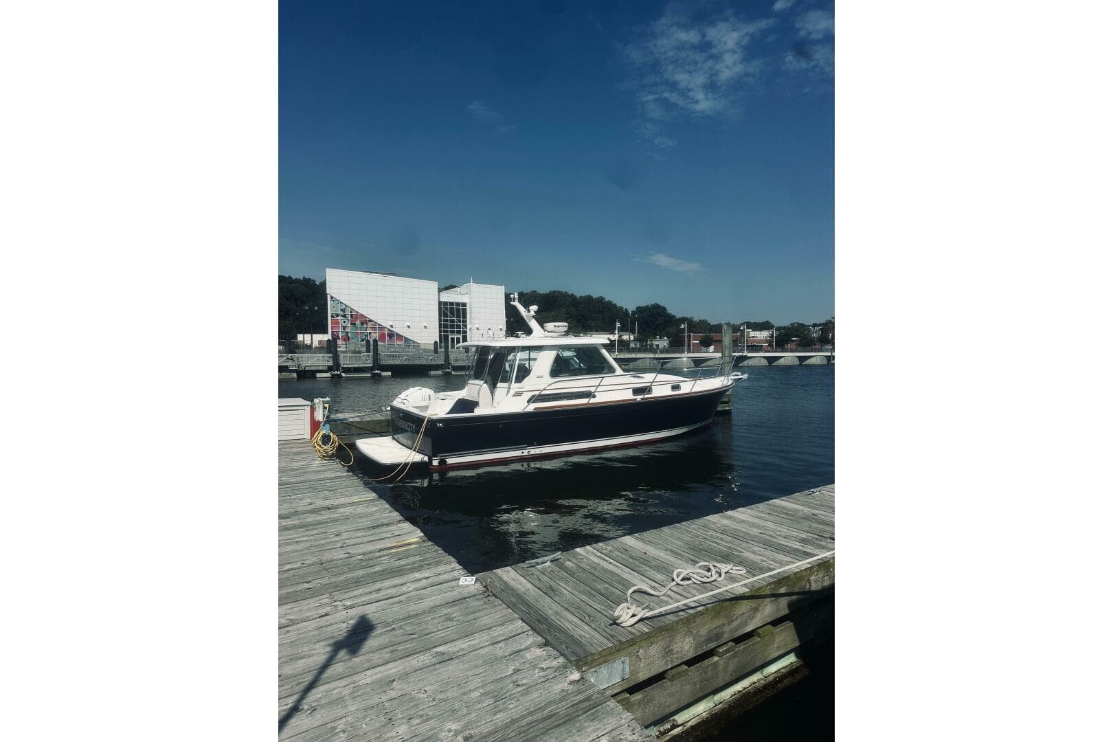 2007 Sabre 34 Express