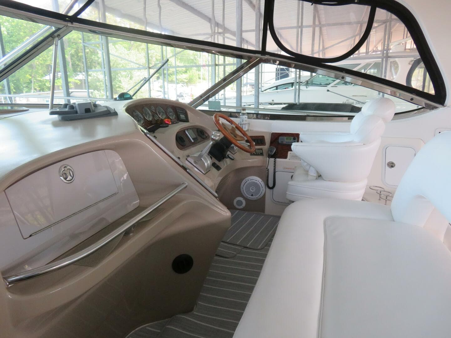 2001 Sea Ray 510 Sundancer