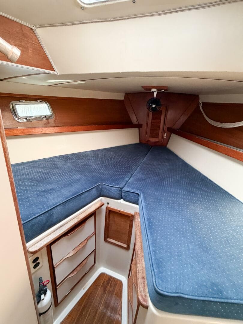 1989 Irwin 43 Mark III