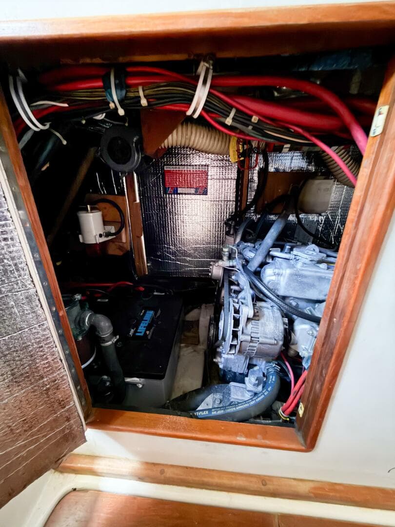 1989 Irwin 43 Mark III