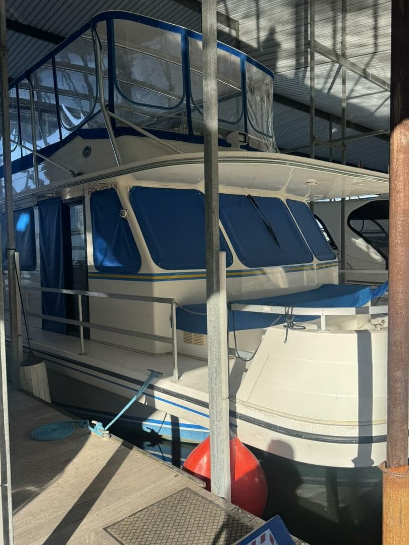 2006 Gibson 5500 Series