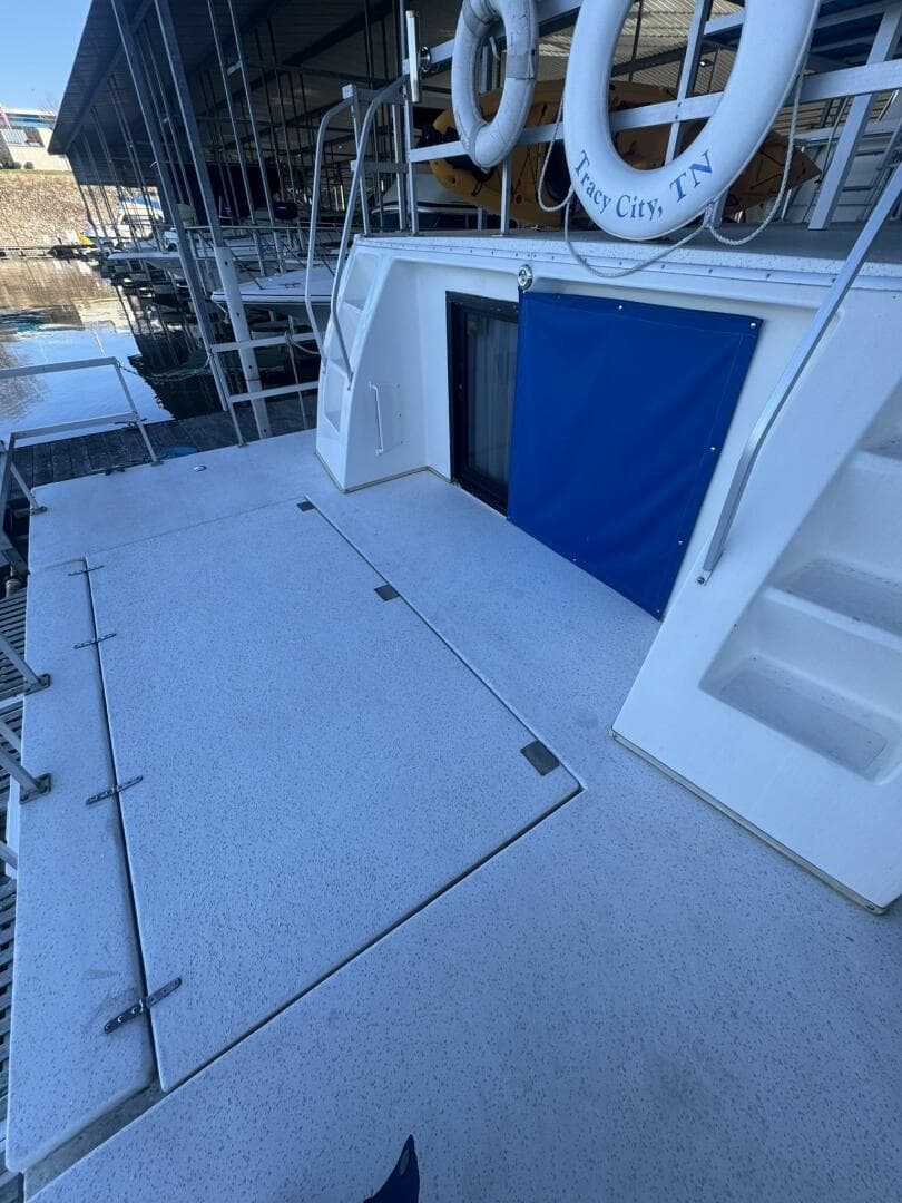 2006 Gibson 5500 Series