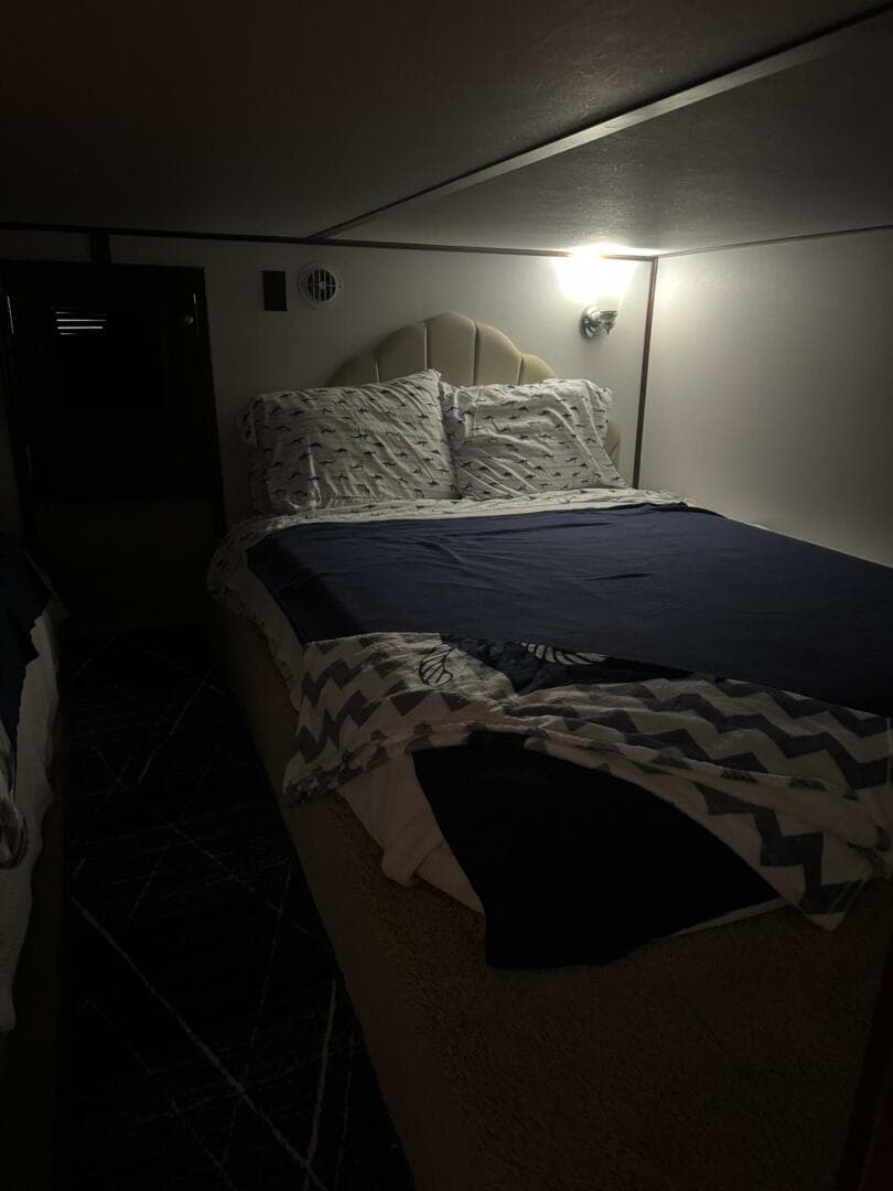 2006 Gibson 5500 Series