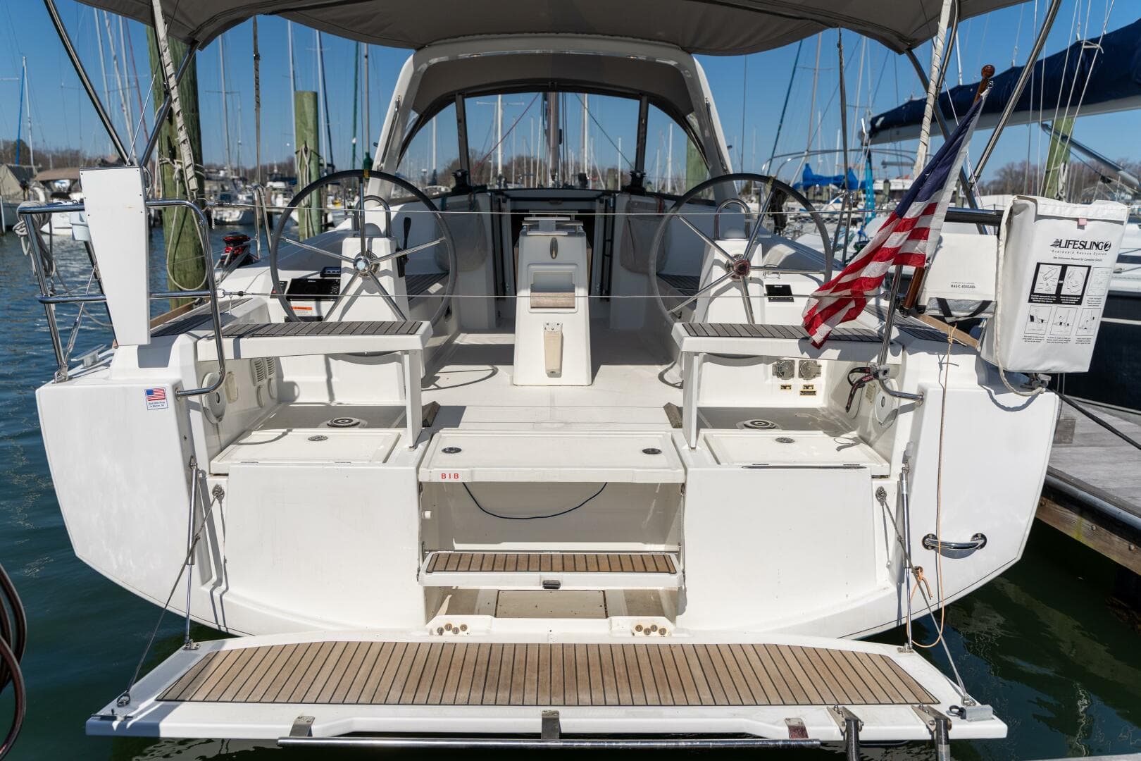 2019 Beneteau Oceanis 38.1