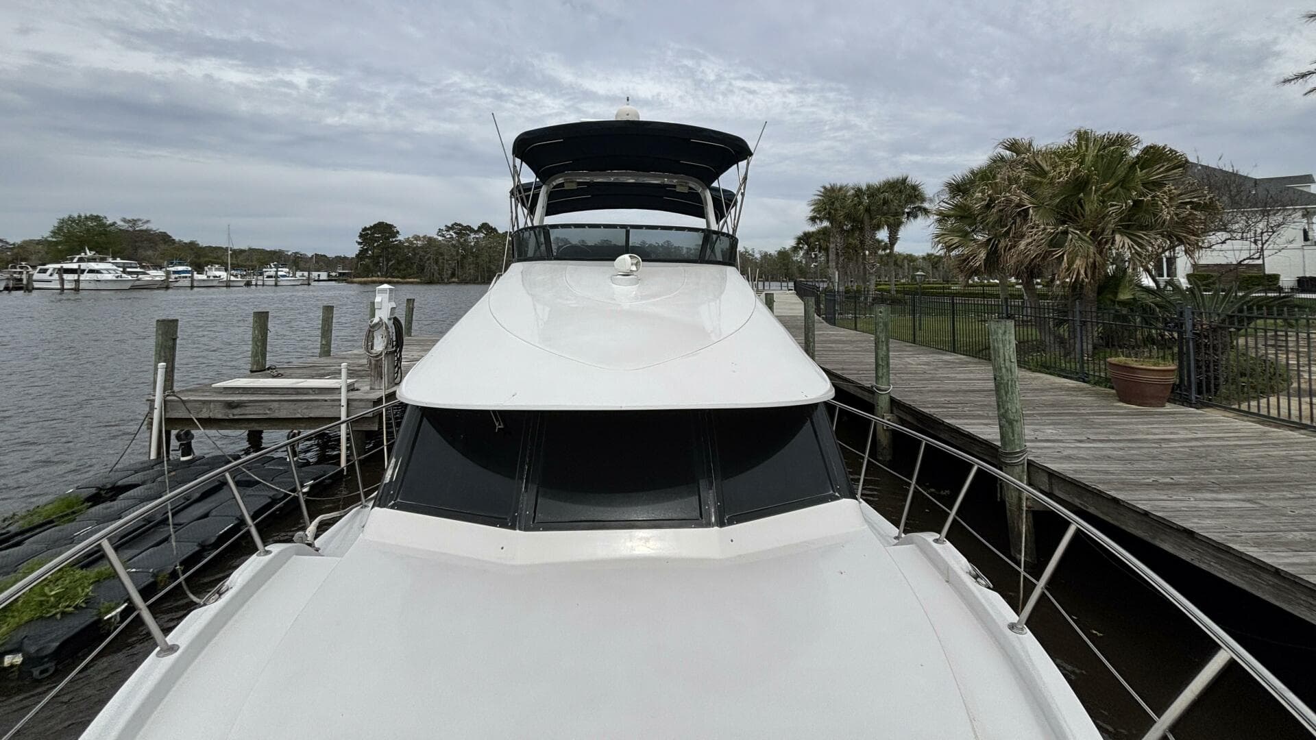 2007 Bluewater 5200