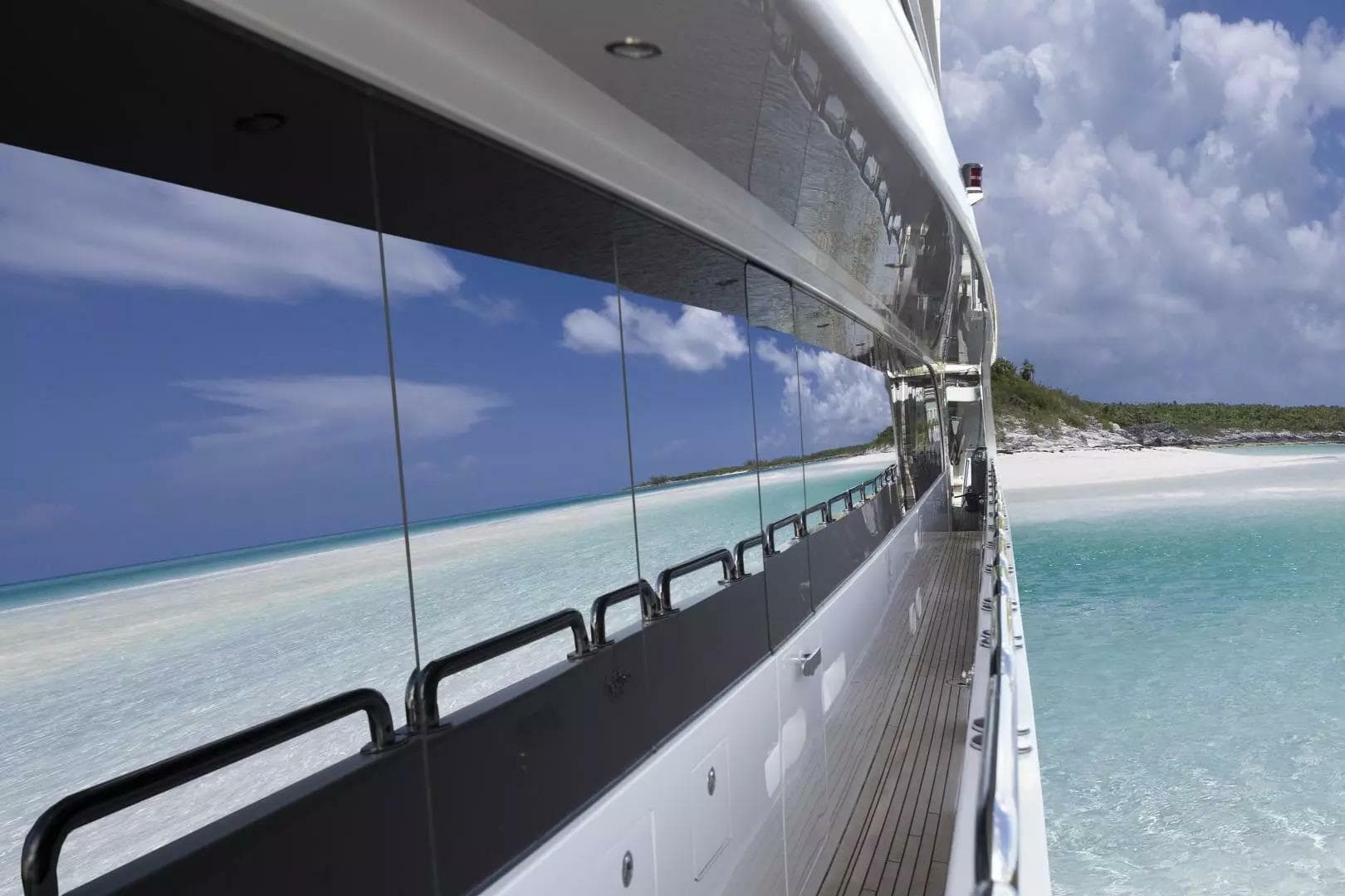 2016 Hargrave Raised Pilothouse