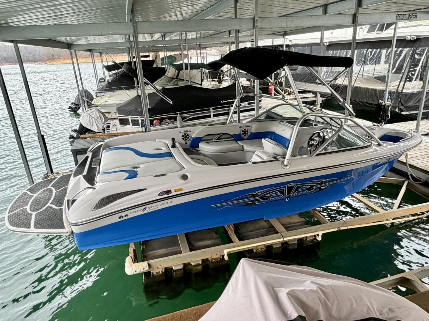 2006 Correct Craft Air Nautique SV-211 Team Edition