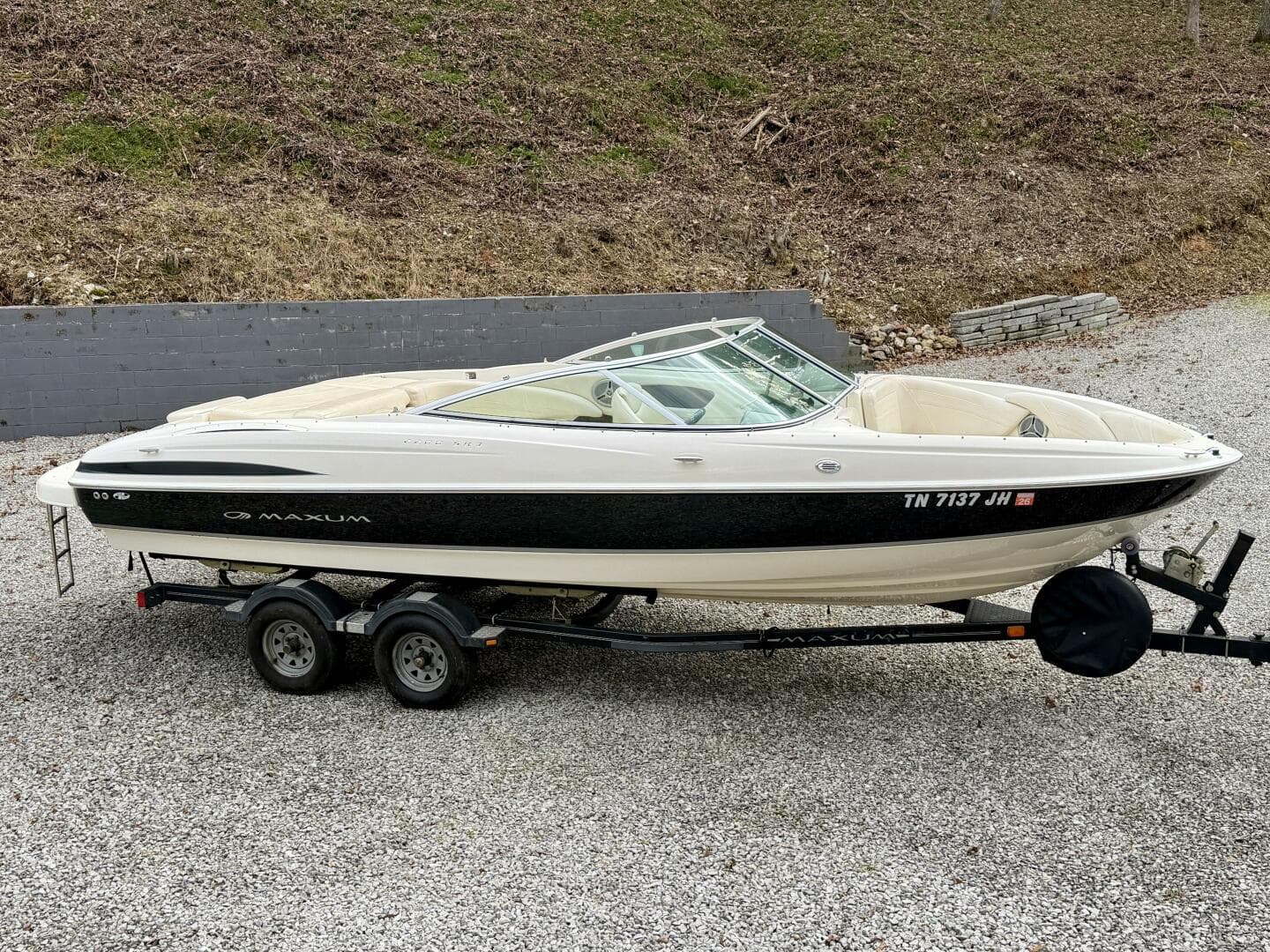 2007 Maxum 2200 SR3