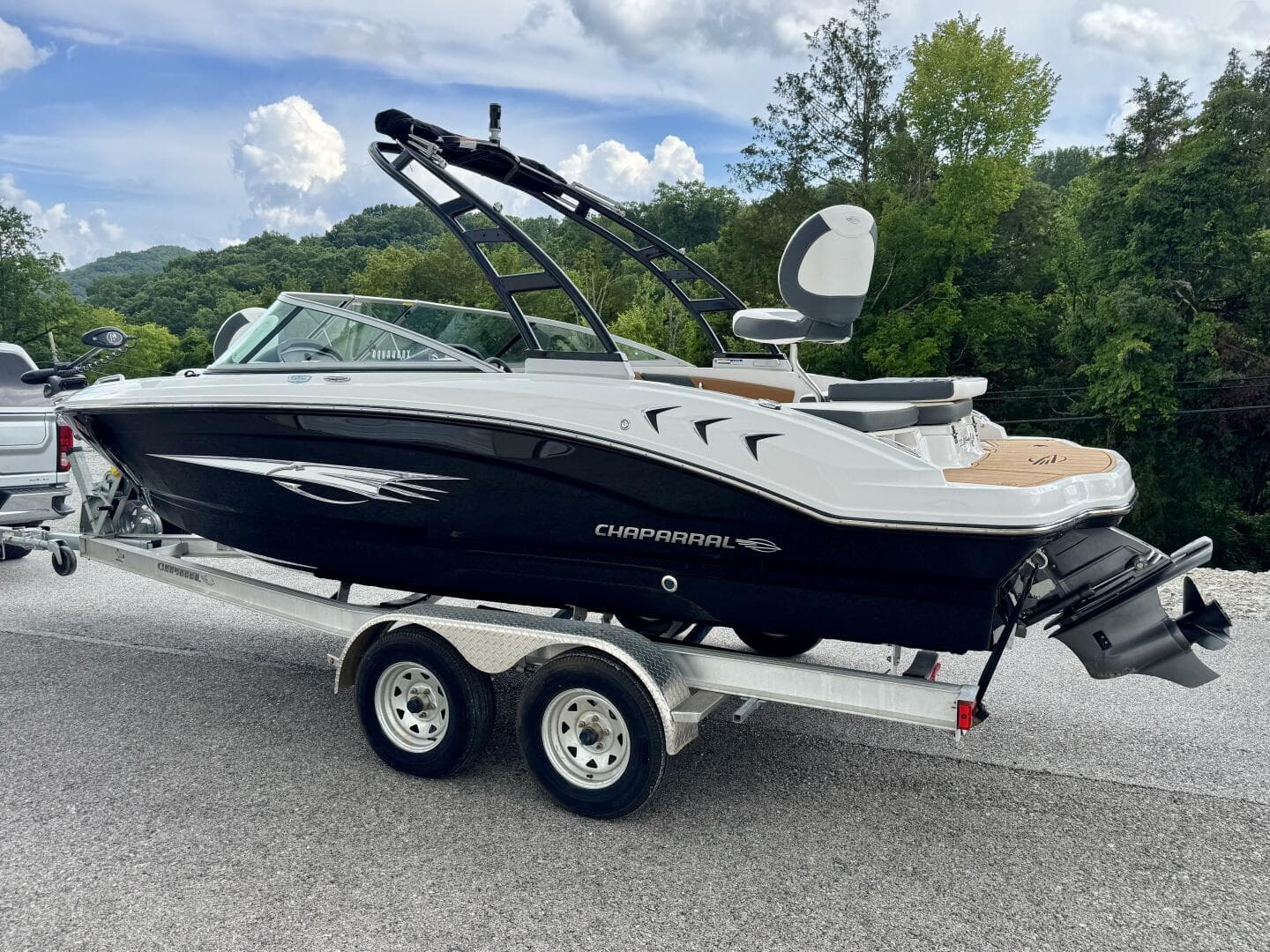 2023 Chaparral 21 SSi Ski & Fish