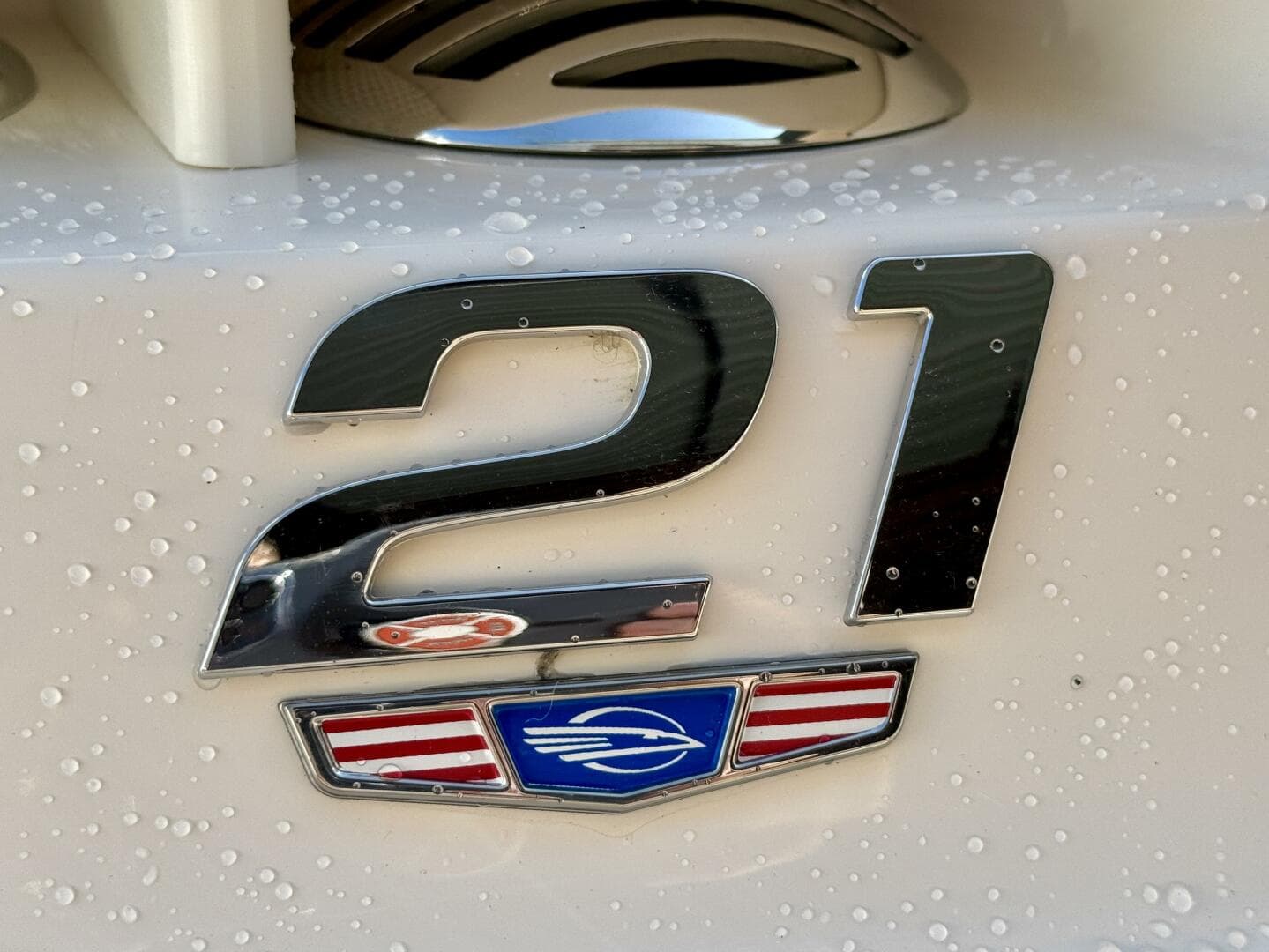 2023 Chaparral 21 SSi Ski & Fish