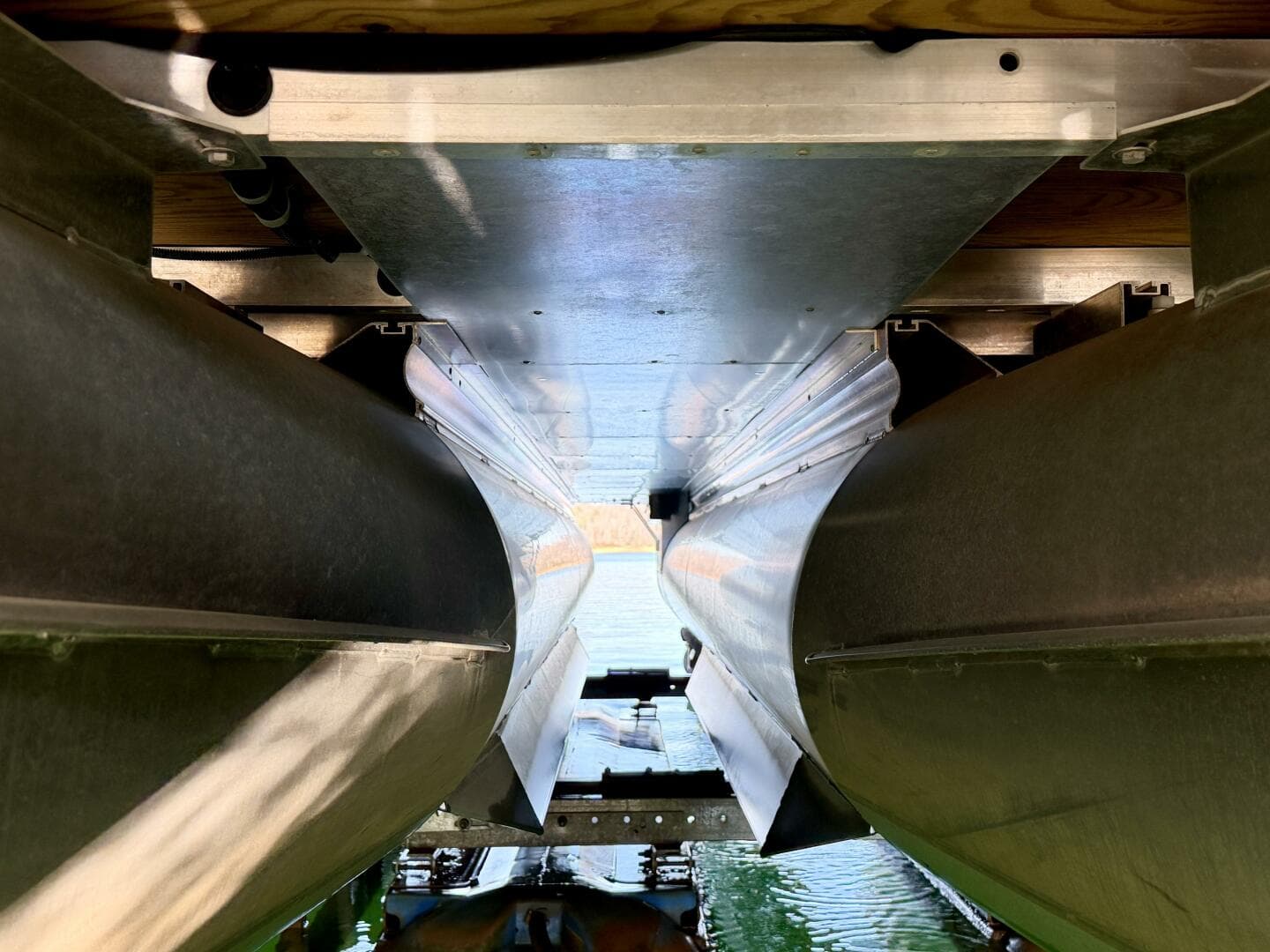 2021 Harris Cruiser 230