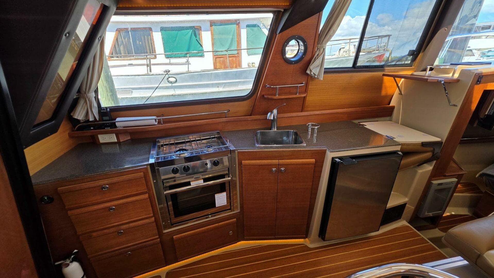 2019 Ranger Tugs 29-CB