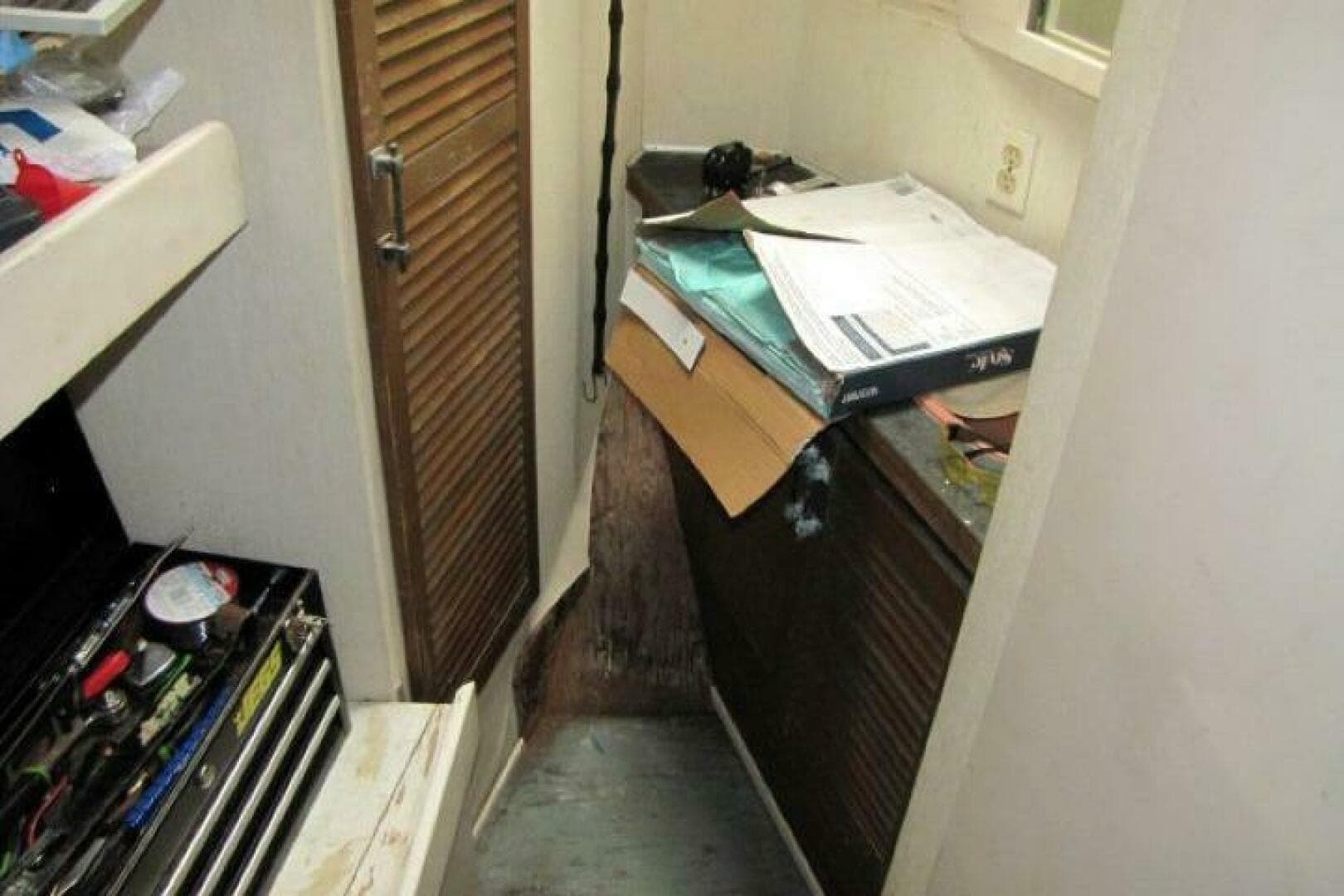 1973 Chris-Craft 55 Commander