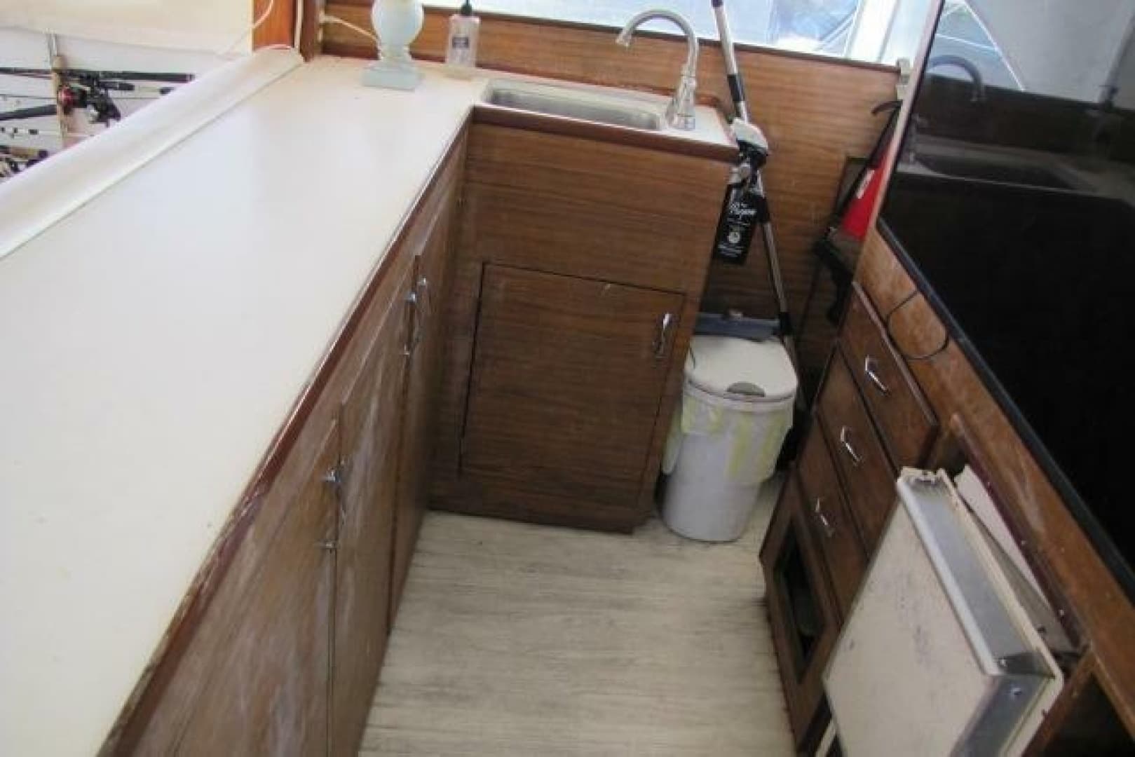 1973 Chris-Craft 55 Commander