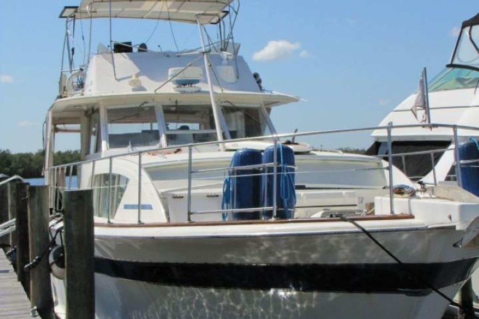 1973 Chris-Craft 55 Commander