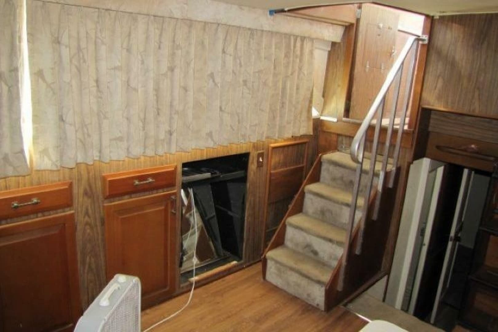 1973 Chris-Craft 55 Commander
