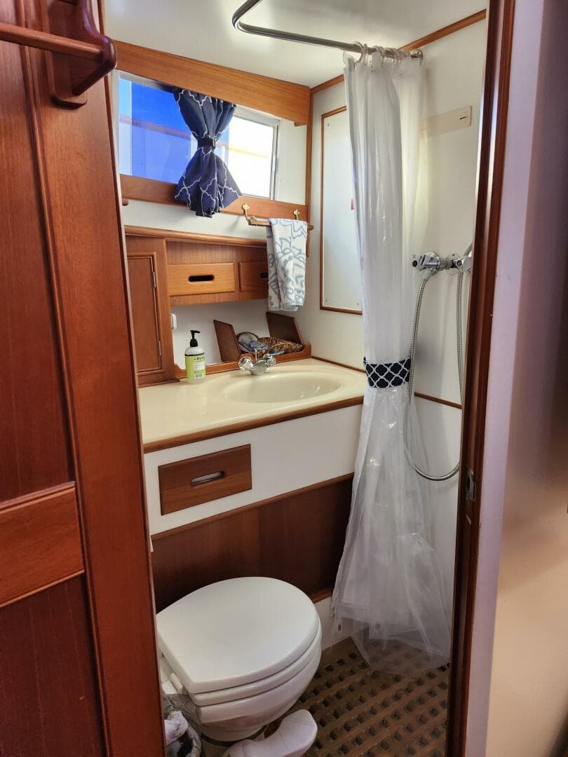 1991 Grand Banks 42 Classic