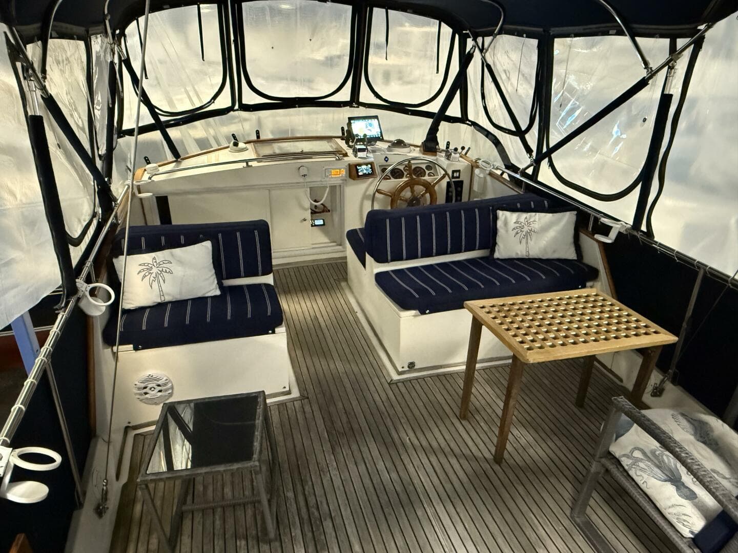 1991 Grand Banks 42 Classic