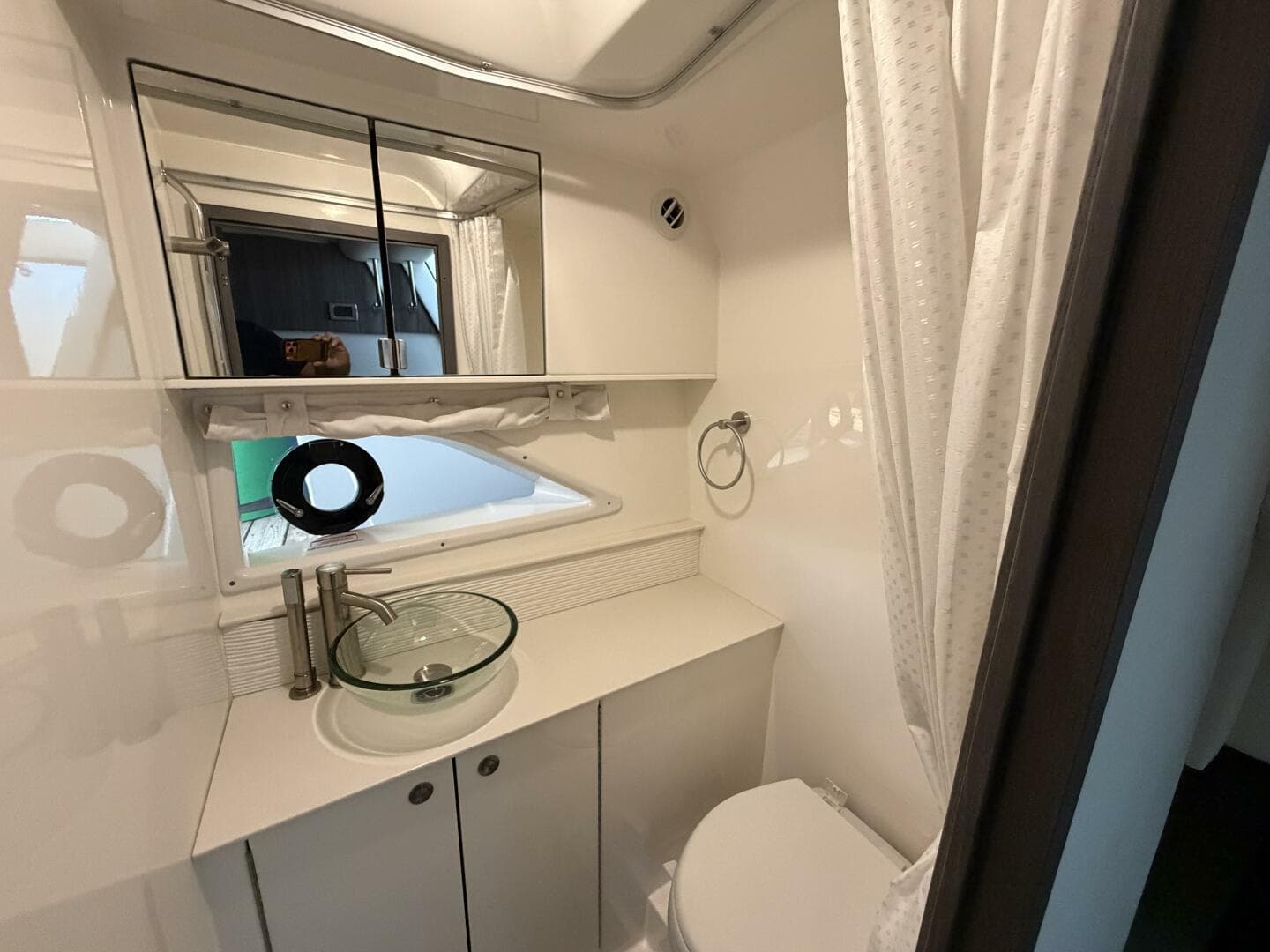 2023 Sea Ray Sundancer 320