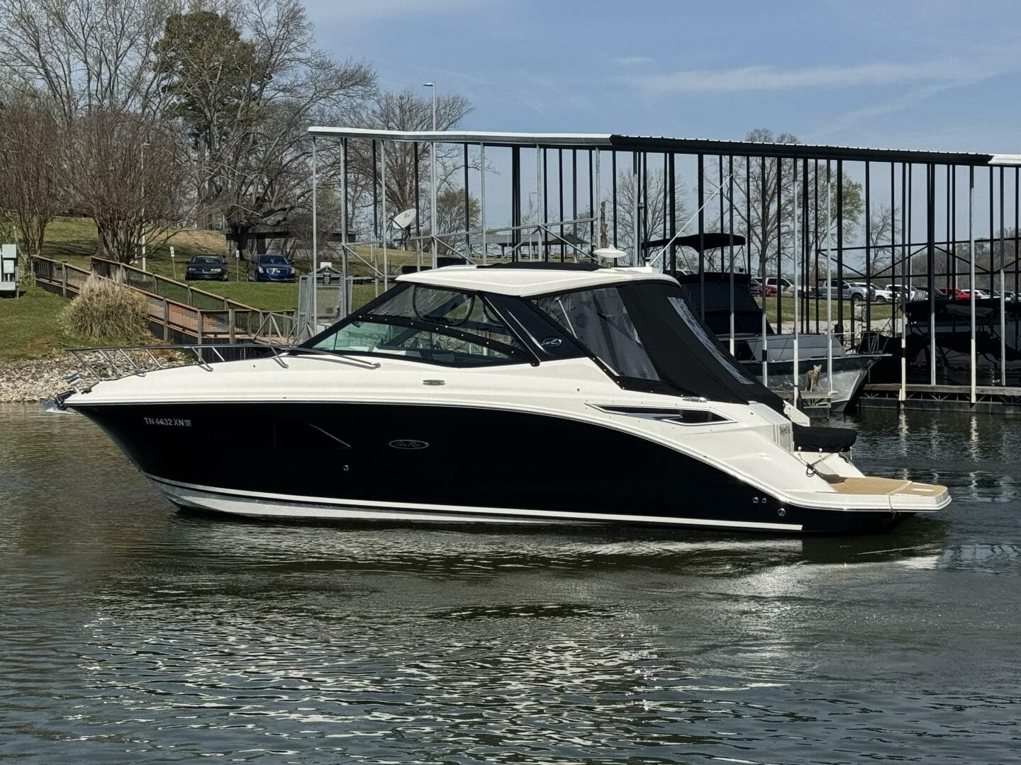 2023 Sea Ray Sundancer 320