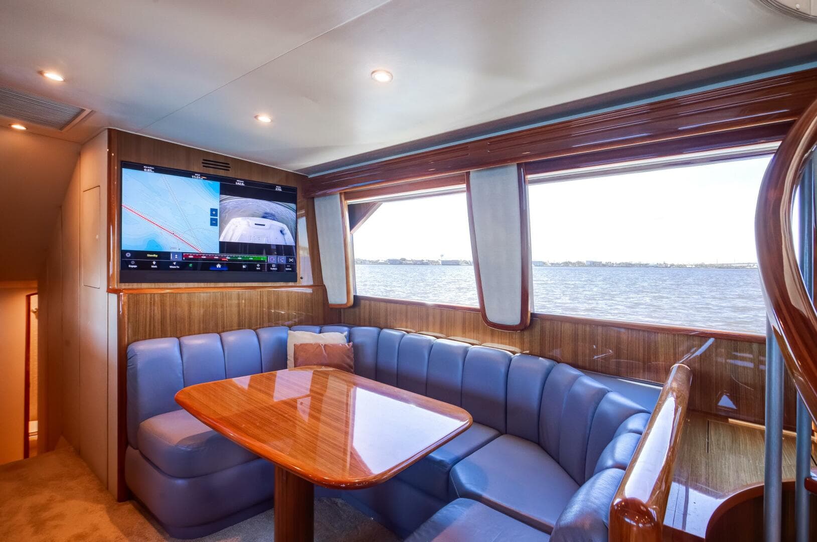 Viking 64 - High Life -