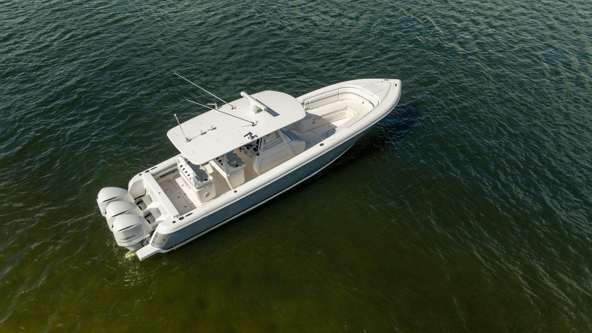 2015 Intrepid 375 CC