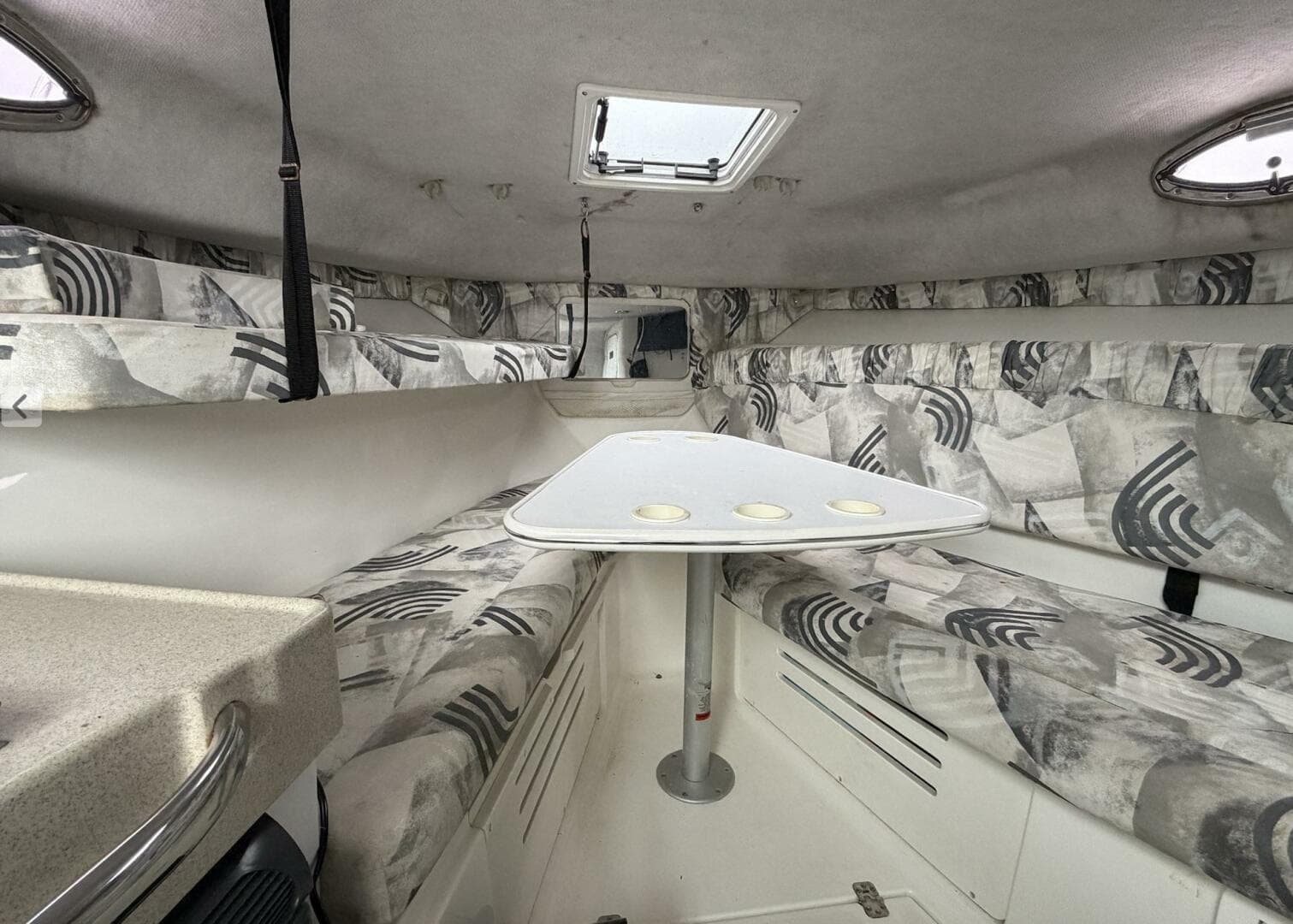 1999 Wellcraft 290 Coastal