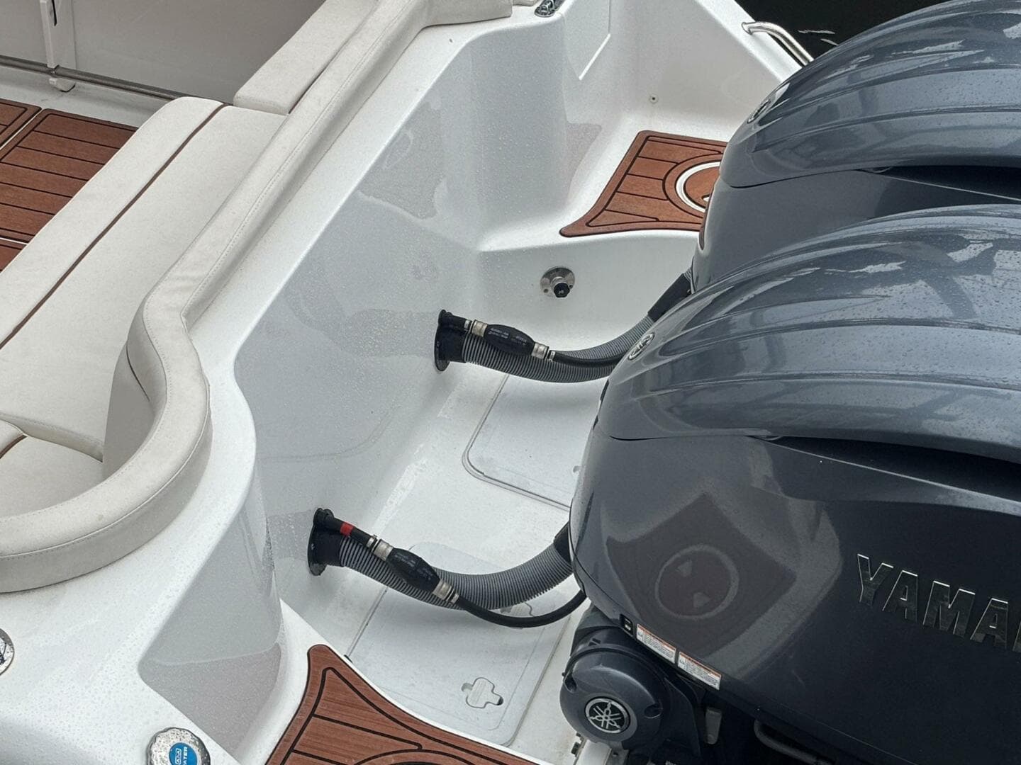 2022 Sea Hunt Ultra 275 SE