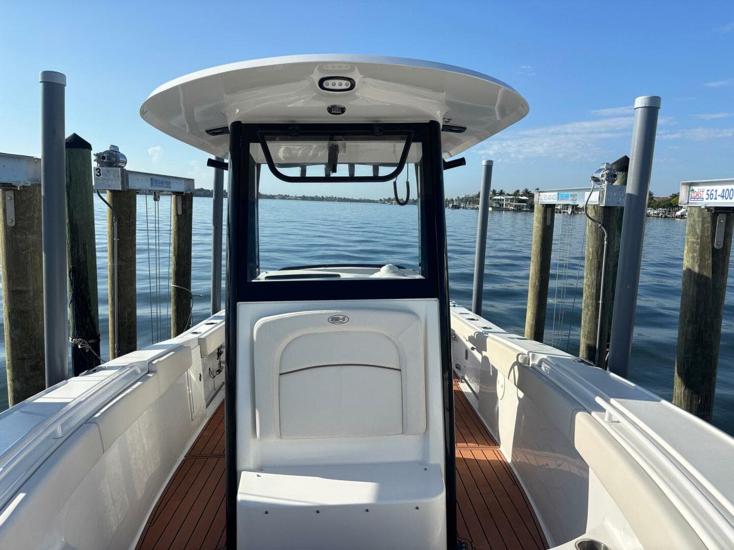 2022 Sea Hunt Ultra 275 SE
