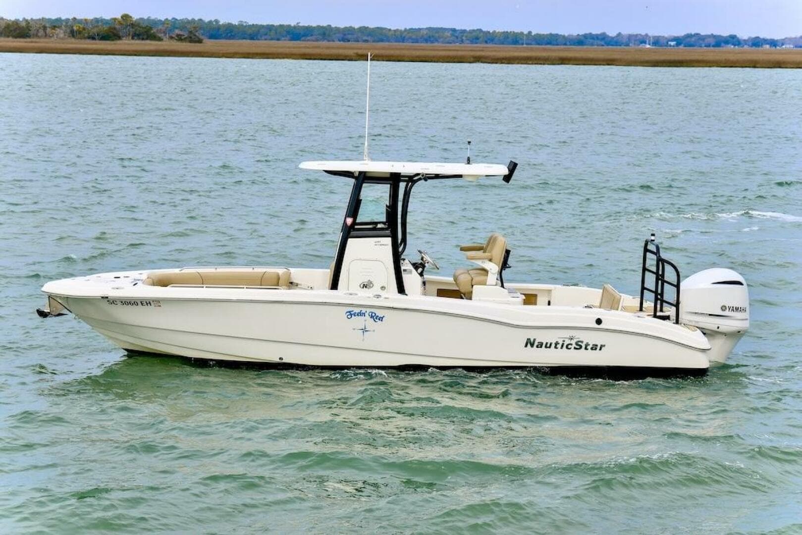 2020 NauticStar 251 Hybrid