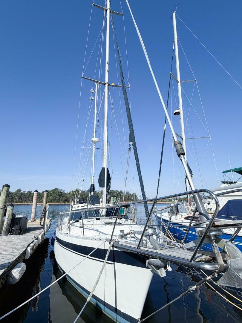 1986 Nauticat 40 Cutter Ketch Pilothouse