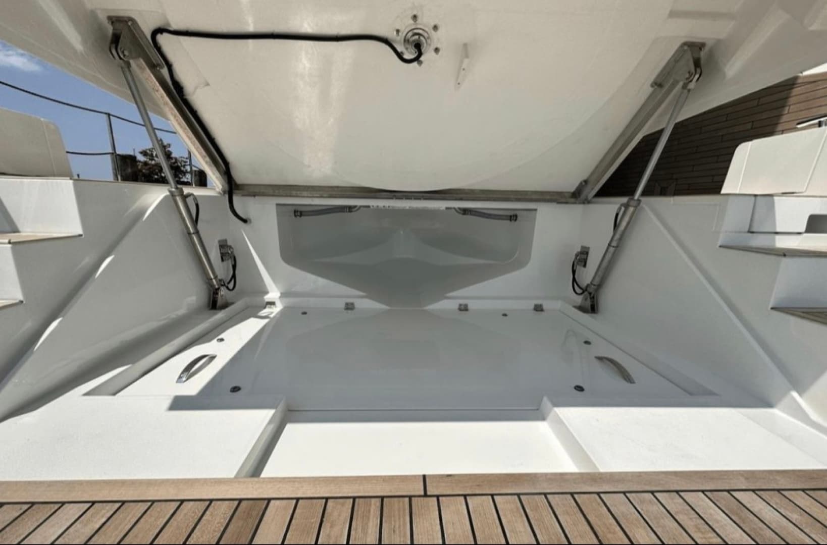 2024 Galeon 510 SKY