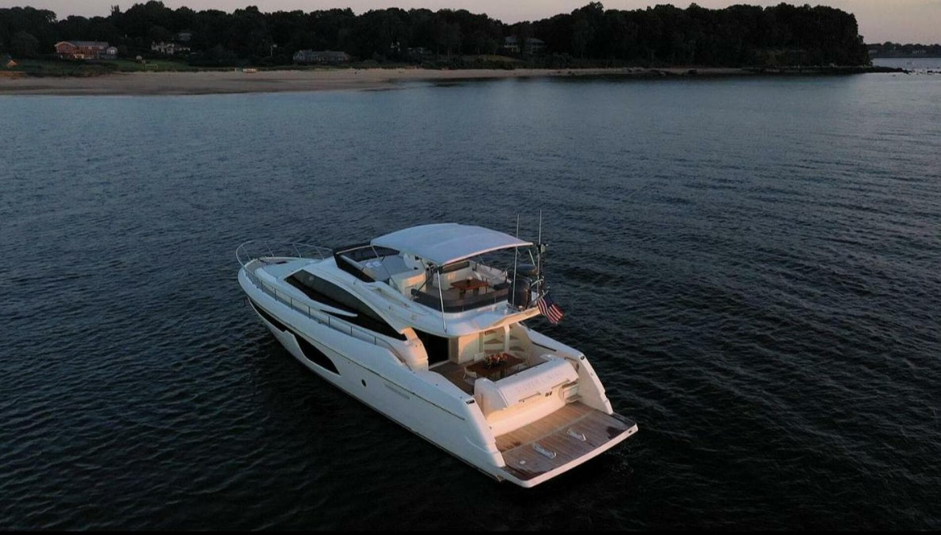 2018 Ferretti Yachts 