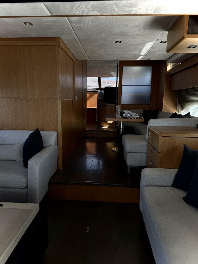 2014 Fairline 