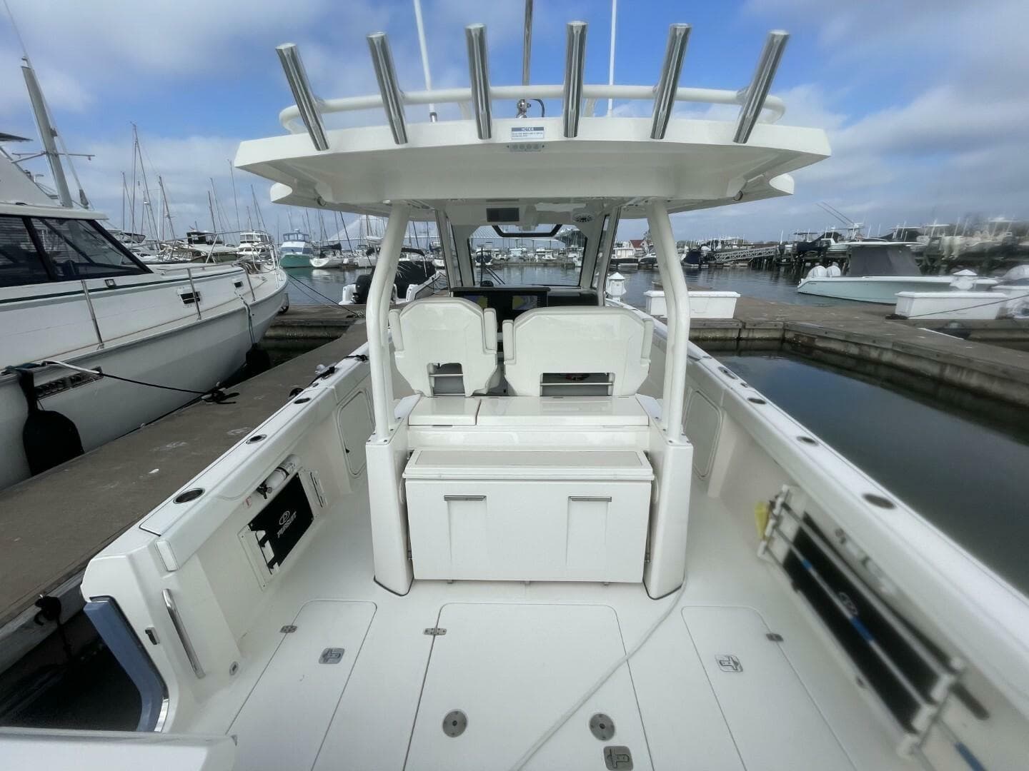 2021 Pursuit S 328 Sport