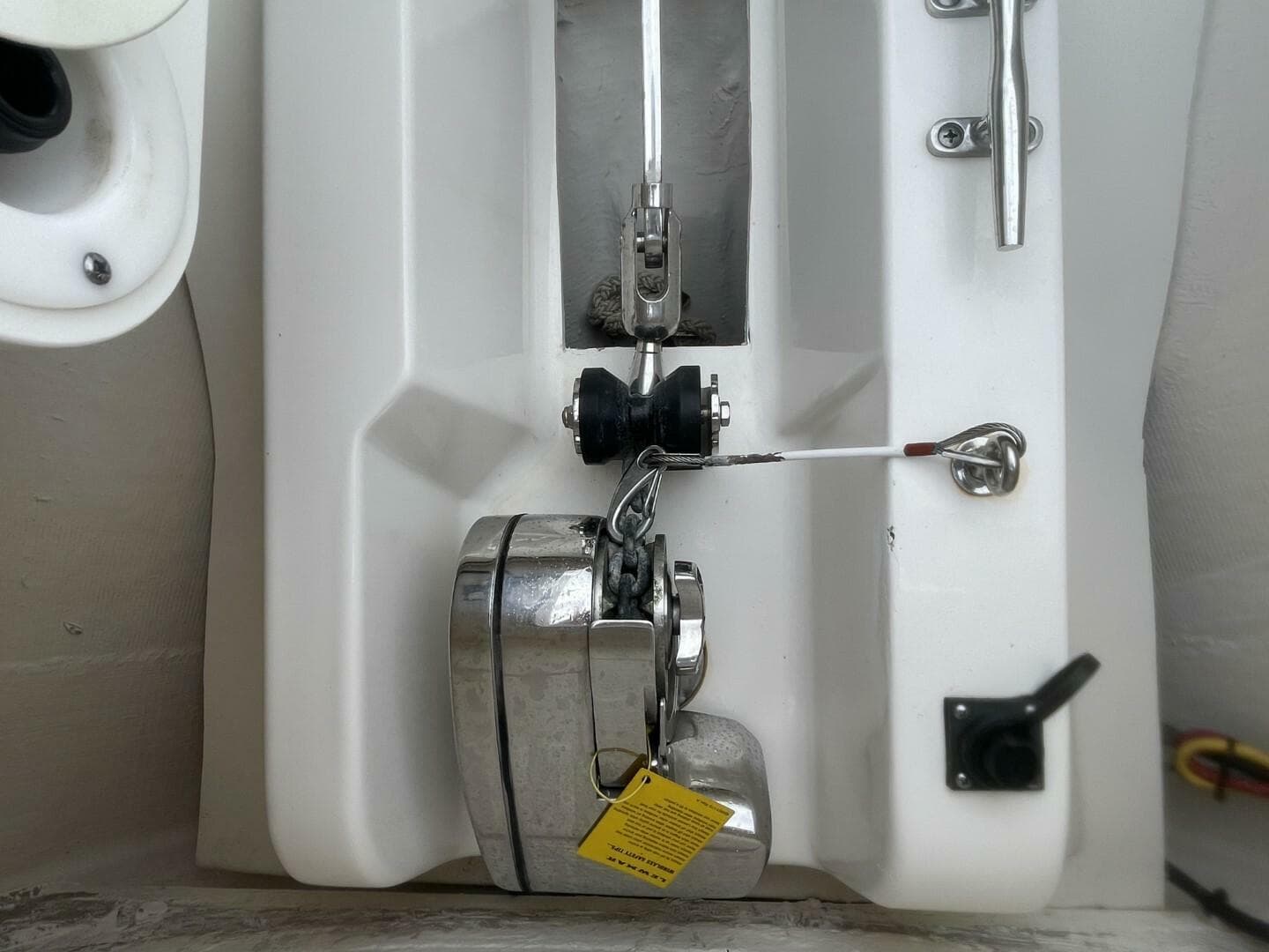 2021 Pursuit S 328 Sport