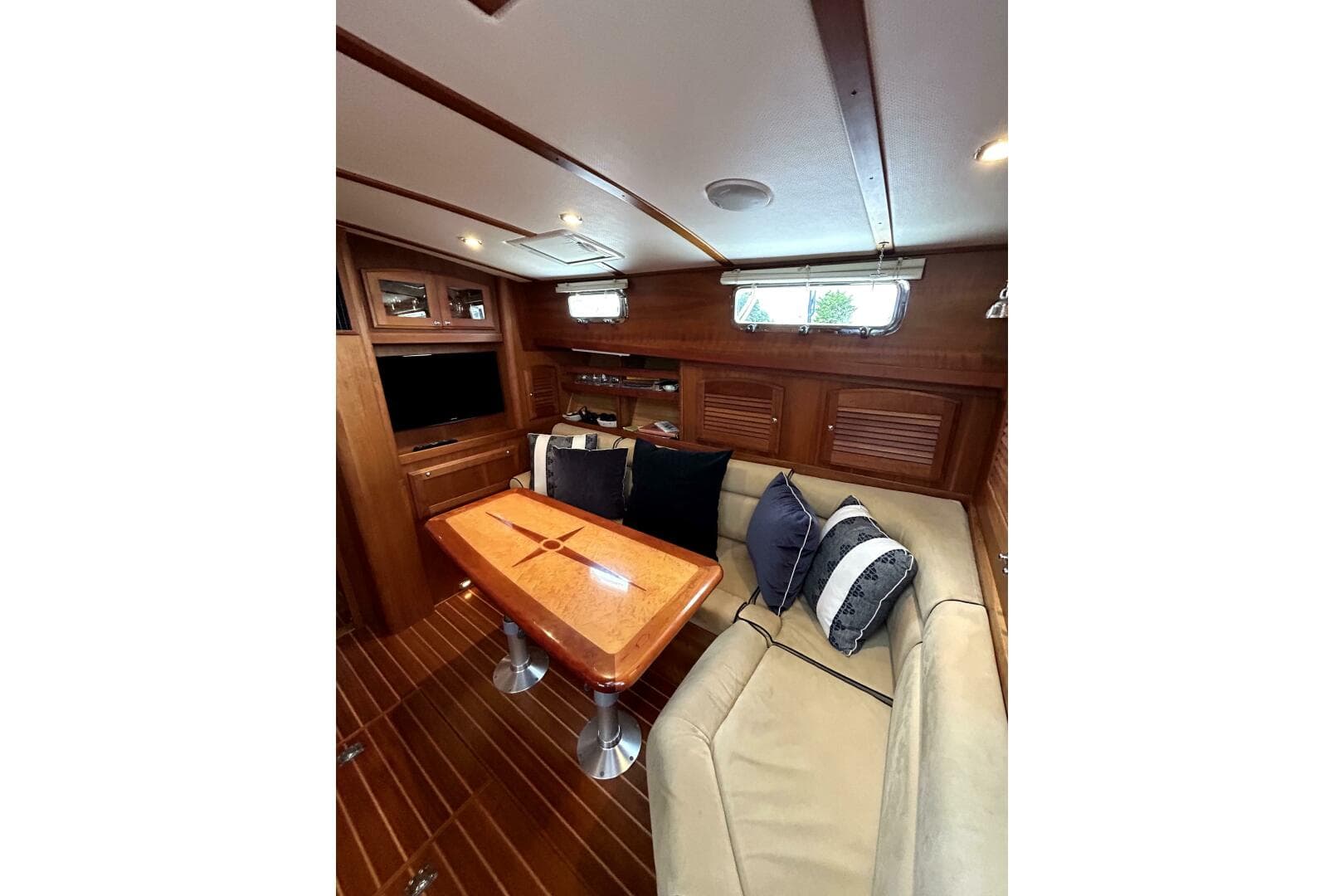 2006 Sabre 38 Hard Top Express
