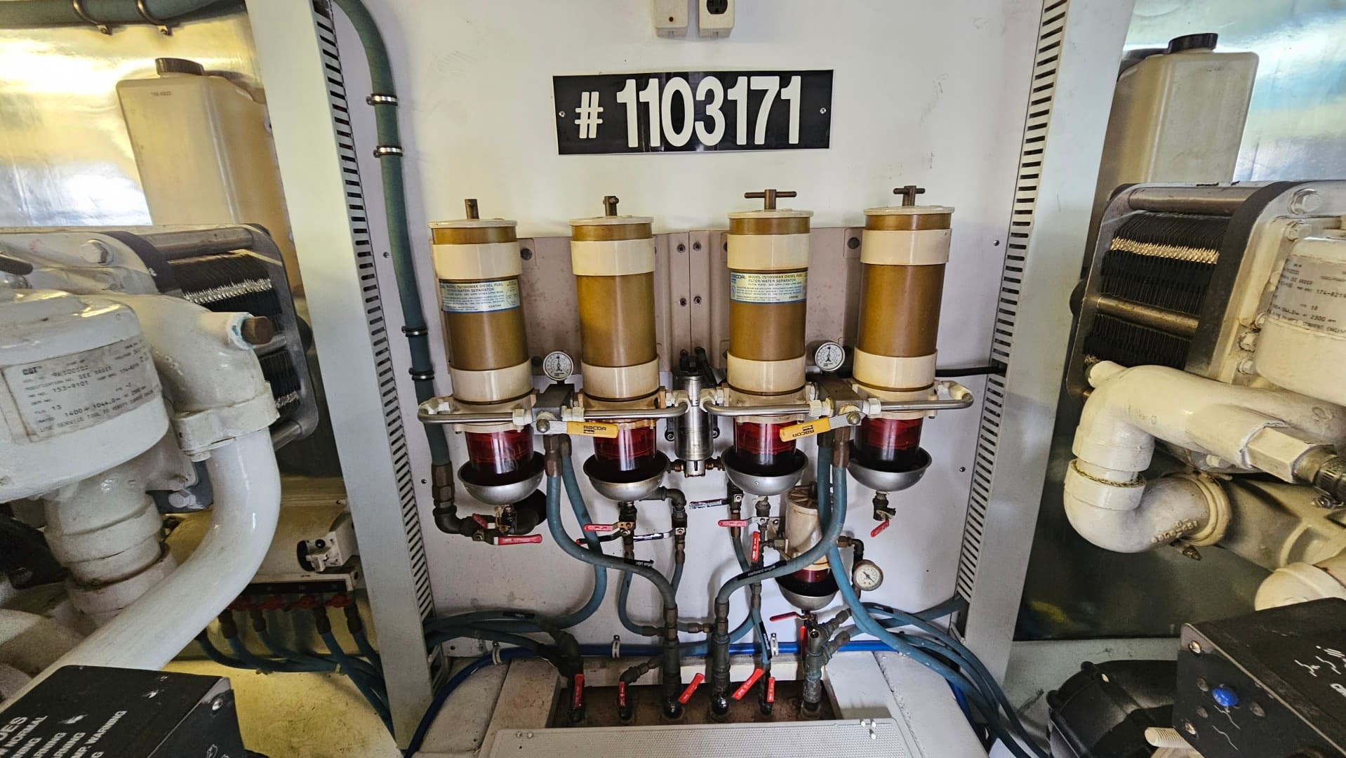 2000 Ocean Yachts 70 SUPER SPORT