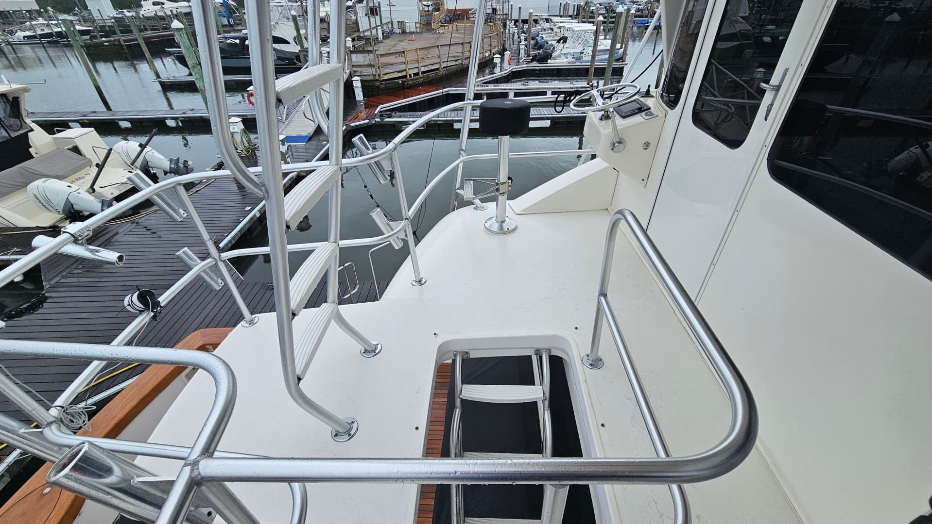 2000 Ocean Yachts 70 SUPER SPORT