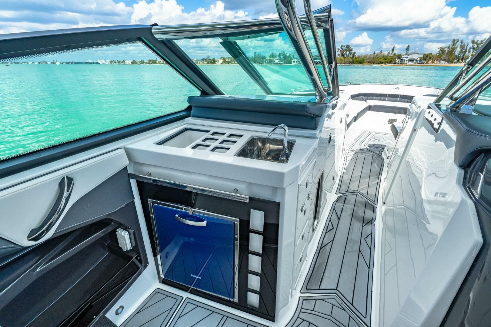 2023 Monterey 385 SS