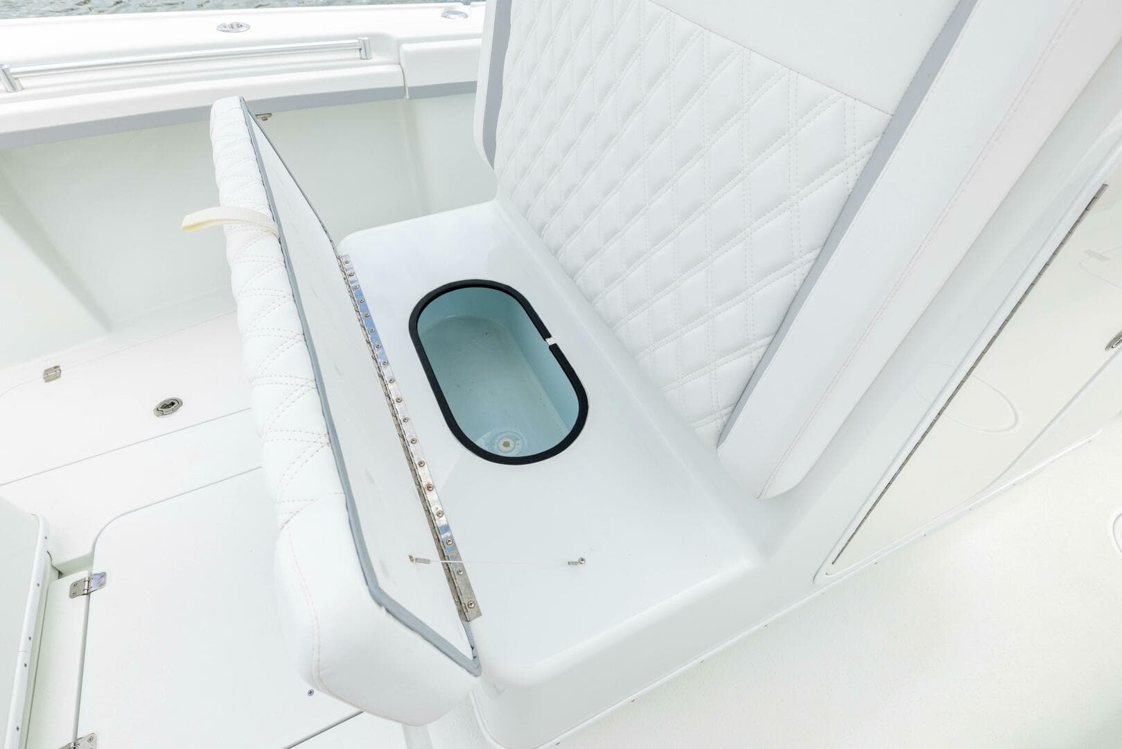 2014 Yellowfin 32 Offshore